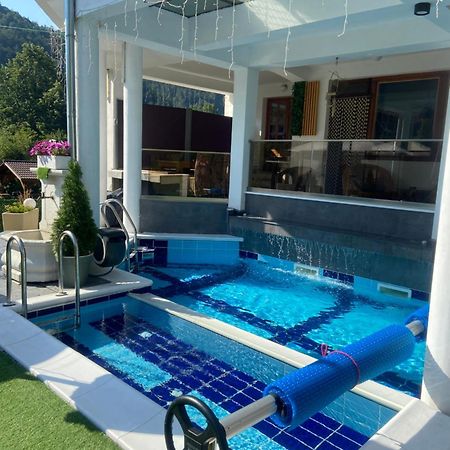 Guest House Rest Cherni Osum Exterior foto
