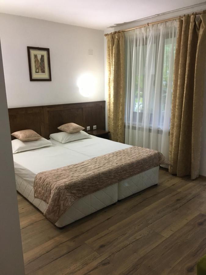 Guest House Rest Cherni Osum Exterior foto